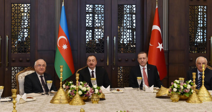 Çanaqqala zəfəri və səfəri